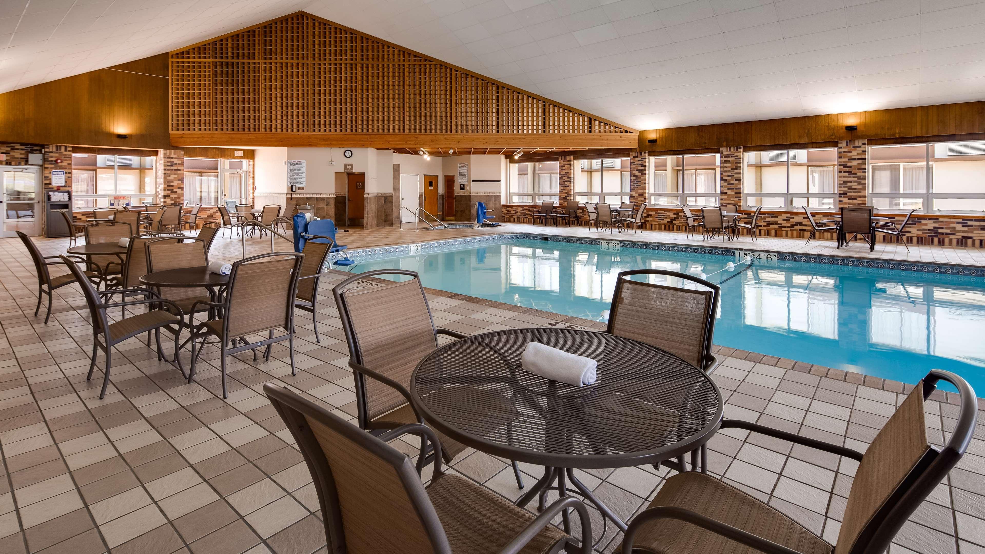 Best Western Tomah Hotel Экстерьер фото