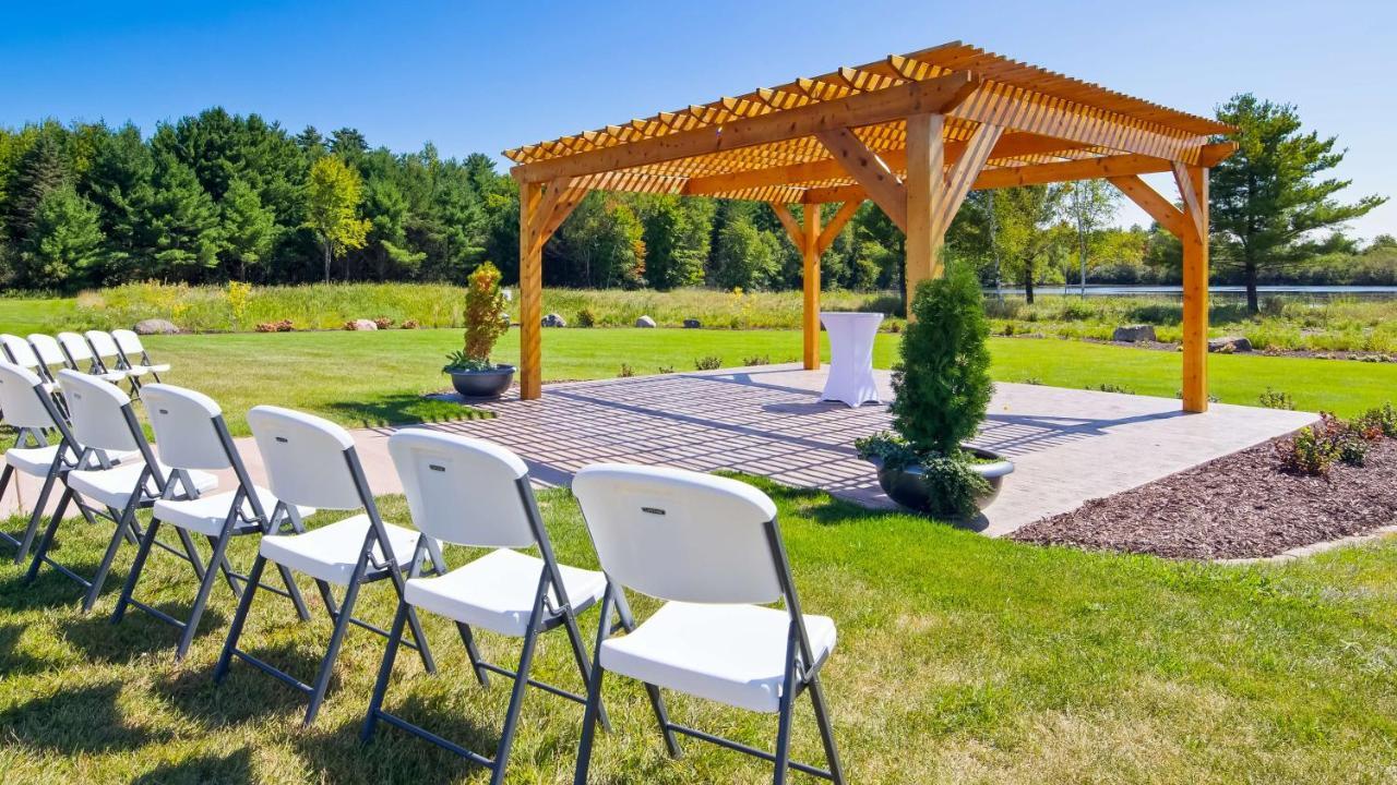 Best Western Tomah Hotel Экстерьер фото