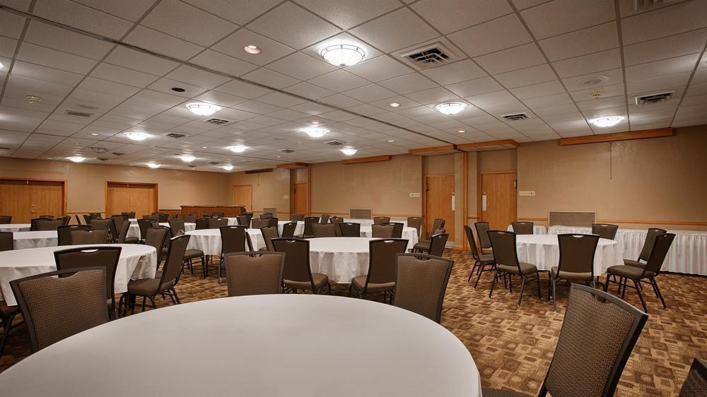 Best Western Tomah Hotel Экстерьер фото
